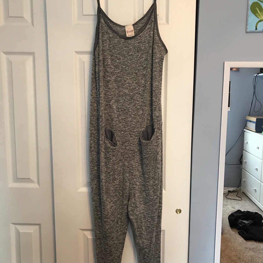 Freeloader long body jumper, size Medium